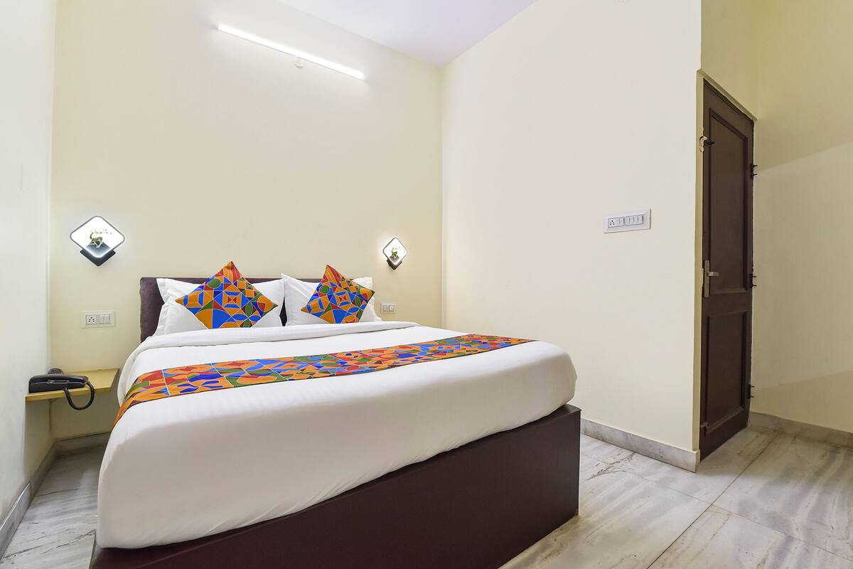 Habitación Deluxe | Sábanas de algodón egipcio, ropa de cama de alta calidad, caja fuerte
