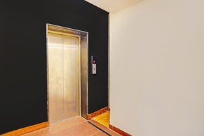 Elevator