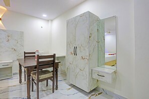 Bettwäsche aus ägyptischer Baumwolle, hochwertige Bettwaren, Zimmersafe