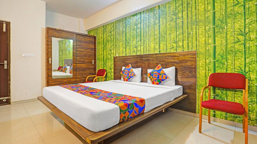 Fabhotel Balaji Luxury