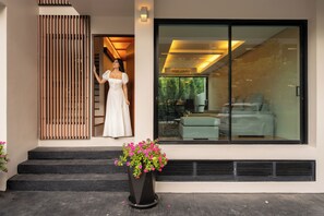 UMI Pattaya Zen 3 bedroom Villa 5 | Living area - Umi villa Pattaya  (Pattaya)