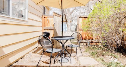 Cheerful studio - 2 blocks to Pearl Street
