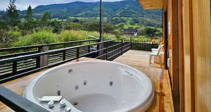 Nature, confort and jacuzzi: New condo in Oxapampa - Villa Fortuna