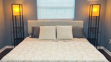 3 bedrooms, iron/ironing board, free WiFi, bed sheets