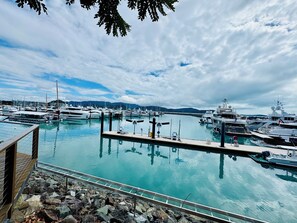 Marina - Cannonvale Ground Floor Apartment - 2 bed - Sleeps 4 - Swimming Pool (Cannonvale)