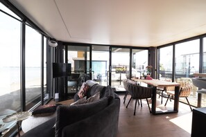 Mobile Home | Ruang tamu