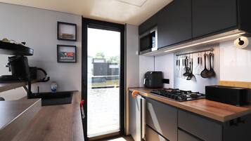 Mobil Karavan | Dapur pribadi | Pemanggang roti