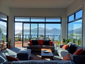 スマートテレビ、暖炉