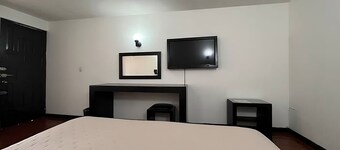 Hotel Villa Capri, 1 triple bed 4 Guests