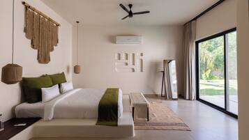 7 soverom, safe på rommet, skrivebord og strykejern/-brett