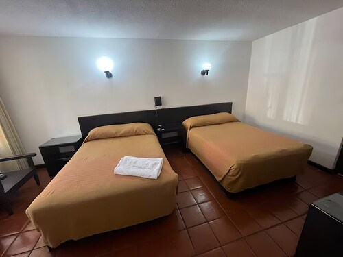 Hotel Villa Capri, 2 double beds 4 Guests