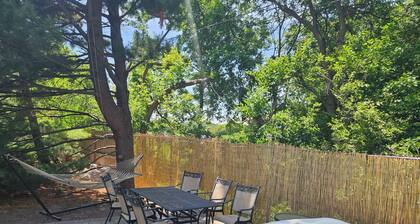 Tiny Home Retreat with hot tub