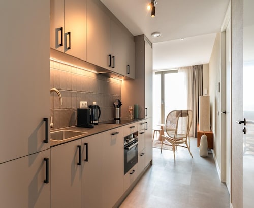 Apartment, Near the Beach and the sea