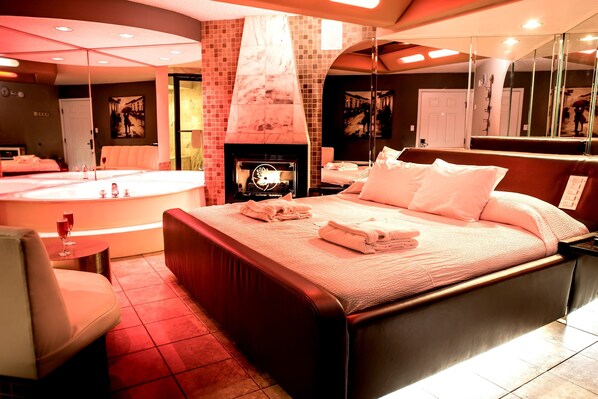 Essence Suite with Loveseat