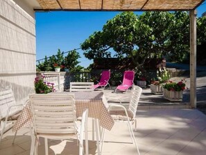 Apartamento | Opções para refeição ao ar livre
