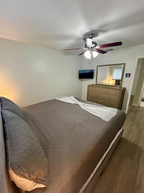 Comfort Apartment, Patio, Garden View | Iron/ironing board, free WiFi, bed sheets