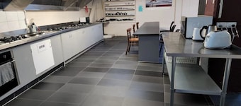 Oceanic Hostel