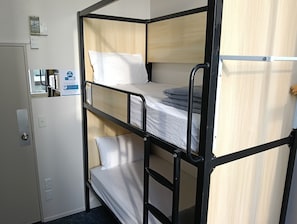 Gemeinsamer Comfort-Schlafsaal, Nichtraucher, Gemeinschaftsbad