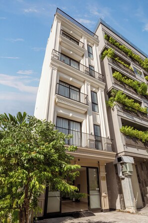 Unclassified image, 2 of 21, button - Hampton Danang Luxury Apartment (Da Nang)