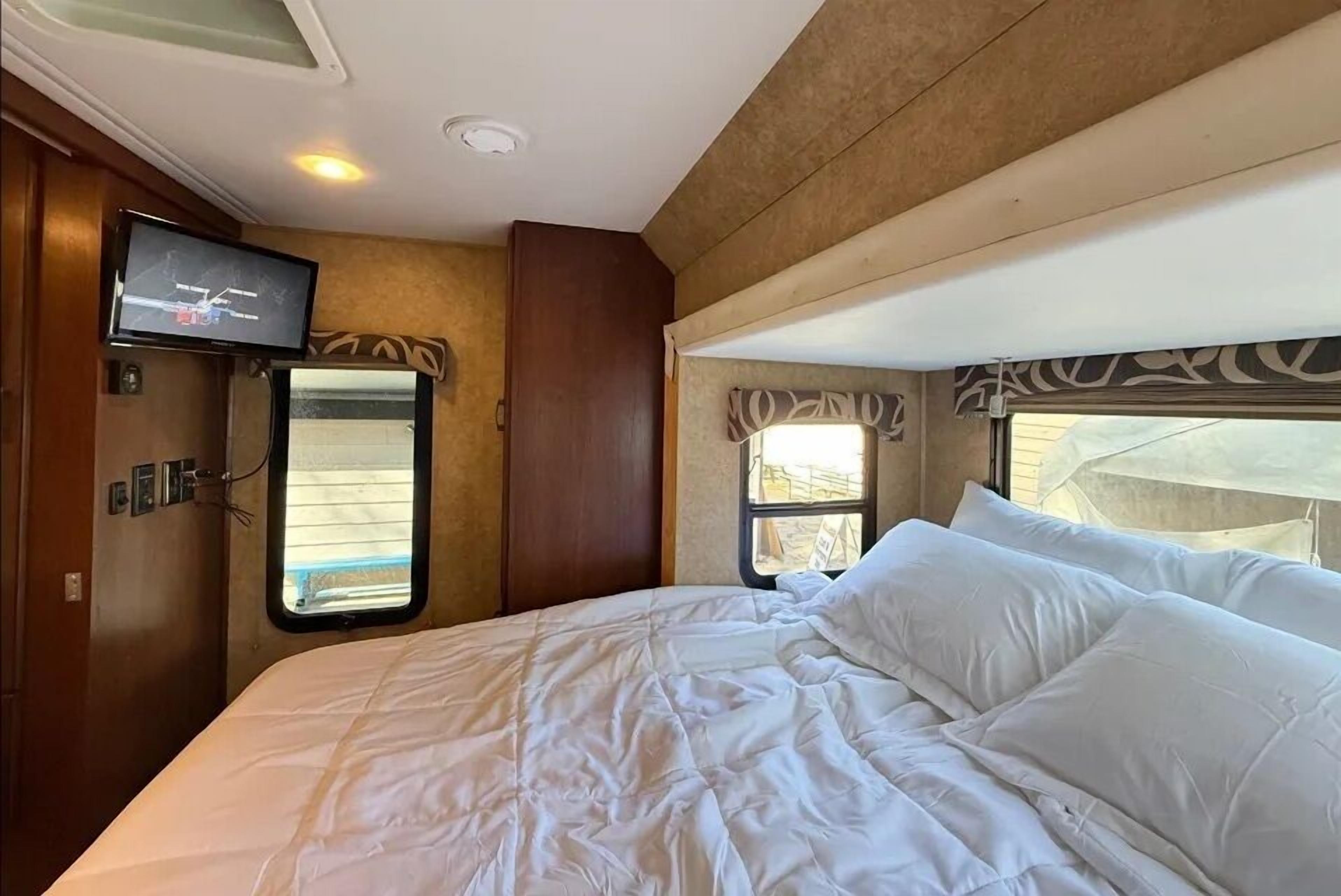 Standaard huisje | Luxe beddengoed, individueel gedecoreerd, een laptopwerkplek