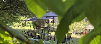 LES LOGIS DU CHATEAU MARIE VICTORIA sur le chemin de ST-JACQUES-DE-COMPOSTELLE