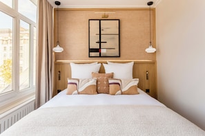 Appartamento, vista città | Biancheria da letto ipoallergenica, materassi a doppio strato