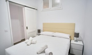 Fer et planche à repasser