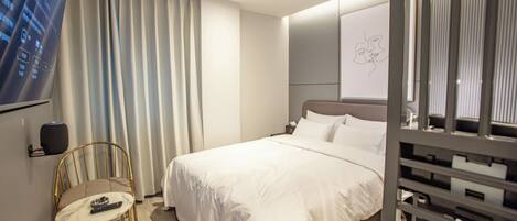 Escritorio y internet por cable gratis