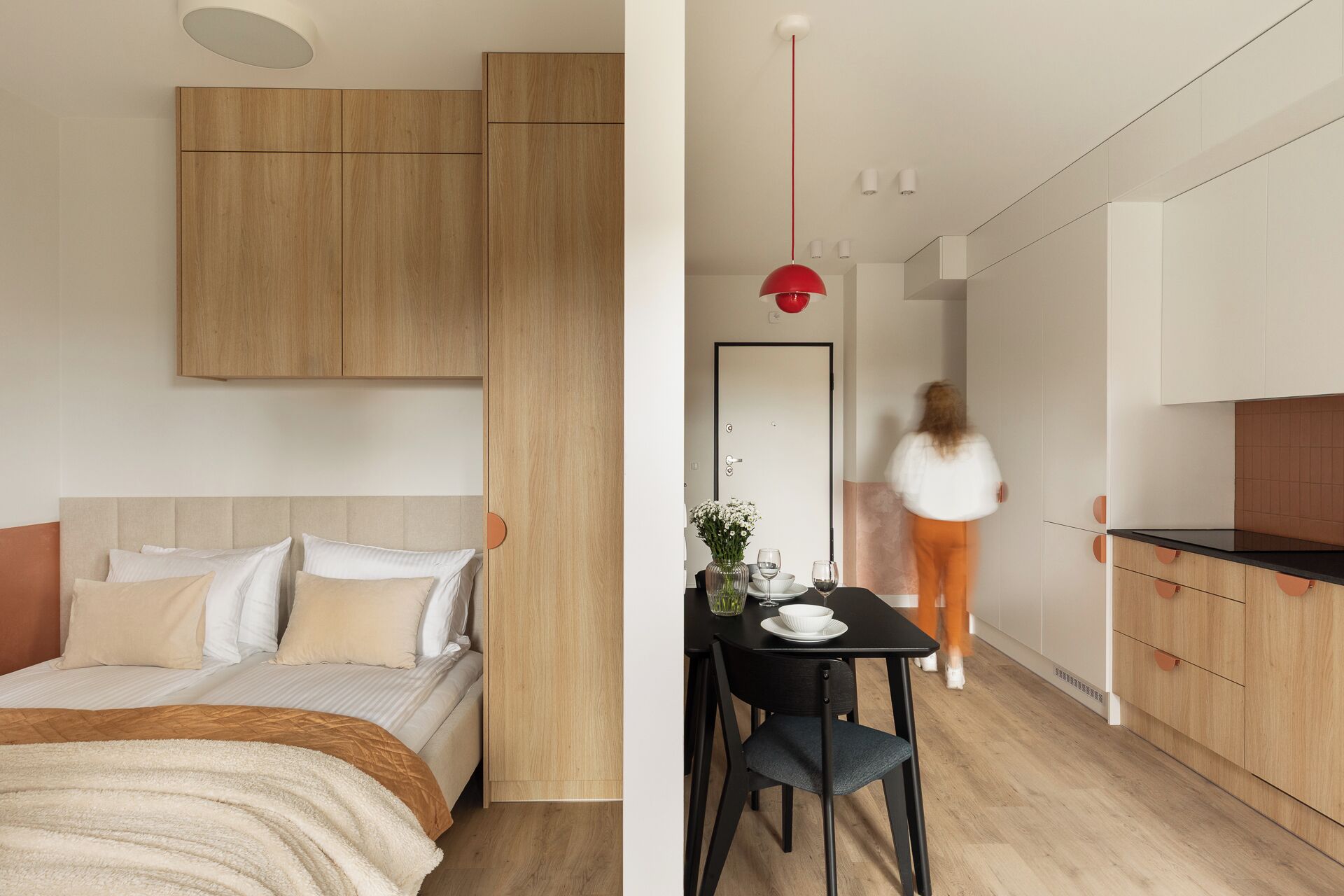 Studio Suite, Balcony, City View | Desk, laptop workspace, iron/ironing board, free WiFi