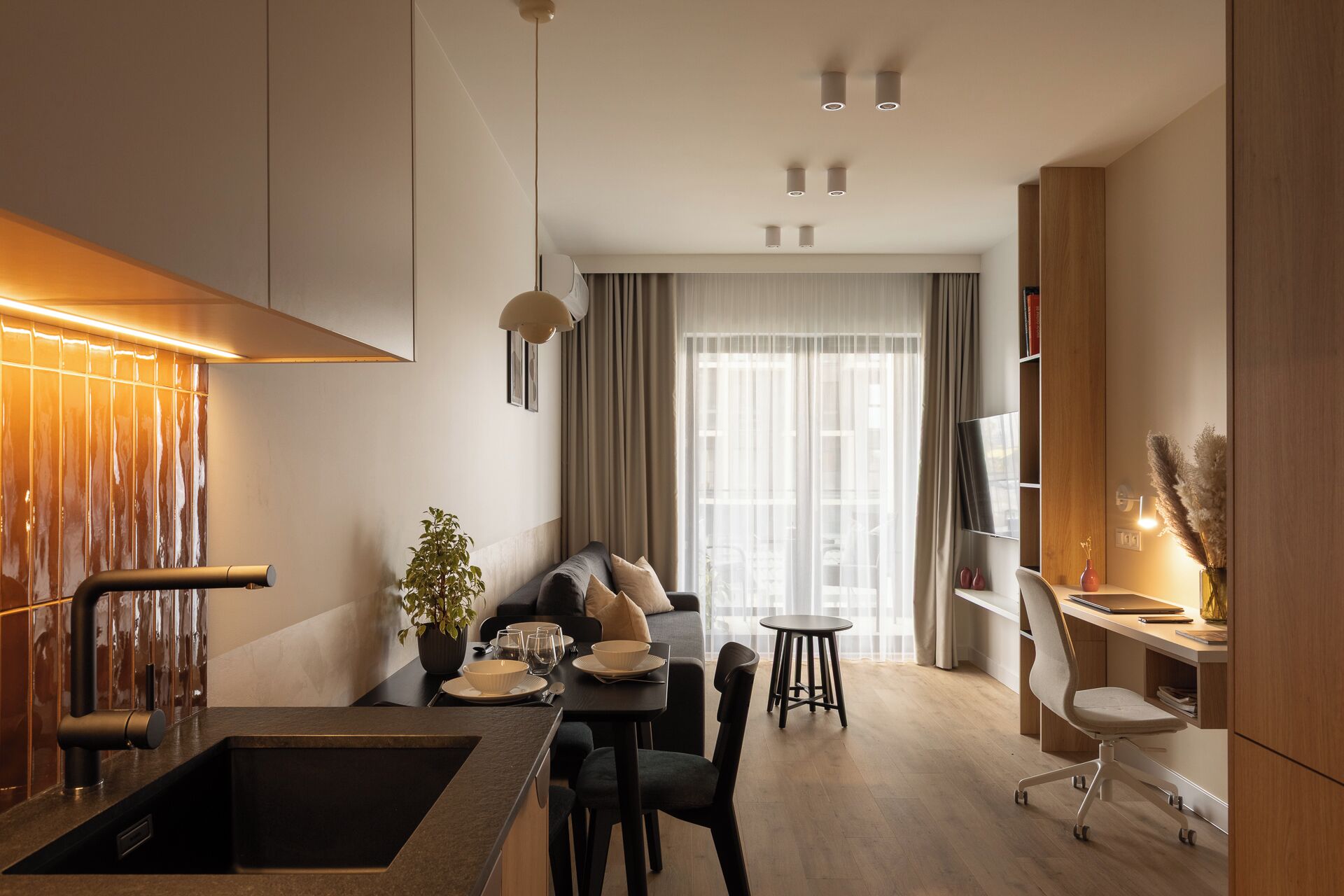 Apartment, 1 Bedroom, Balcony | Living area