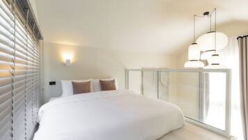 Deluxe Villa, 1 Bedroom, Hill View | In-room safe, free WiFi