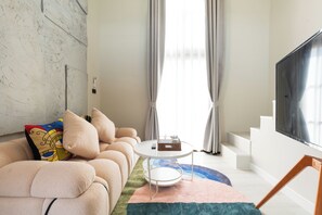 Vil·la Deluxe, 1 dormitori, vistes al turó | Sala d'estar
