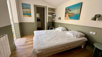 3 chambres, fer et planche Ă repasser, Wi-Fi, draps fournis