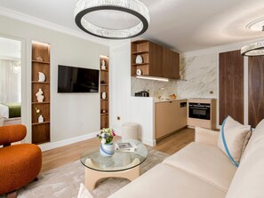 Apartamento, vistas a la ciudad | Zona de estar