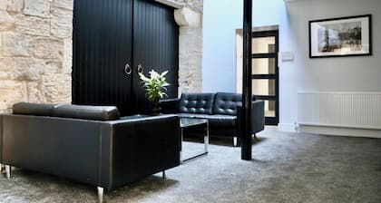 The Abbots Boutique Hotel
