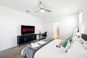 4 chambres, bureau, fer et planche à repasser, Wi-Fi