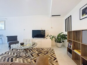 Fernseher