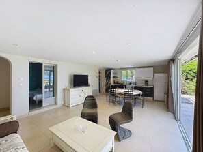 Imagen sin descripción, 5 de 44, botón