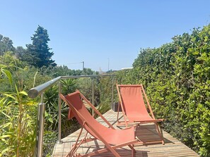 Unclassified image, 4 of 34, button - 5-room studio - sea view- terrace - parking (Saint-Raphaël)