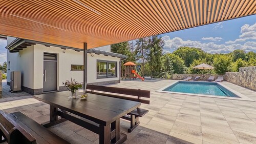 Villa Tia by Villas Guide