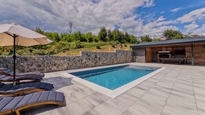 Pool - Villa Tia by Villas Guide (Karlovac)