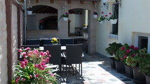 Outdoor dining - Studio Lucija with Terrace&Garden by Villas Guide (Crikvenica)