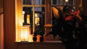 Deluxe Apartment, 2 Bedrooms, City View | Living area | 32-inch Smart TV with digital channels, Netflix, Hulu