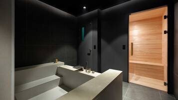 Desk, blackout drapes, soundproofing, free WiFi