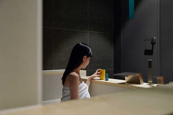 Private spa tub - Nouvelle Hotel and Spa by Anook Seoul Jongro (Seoul)