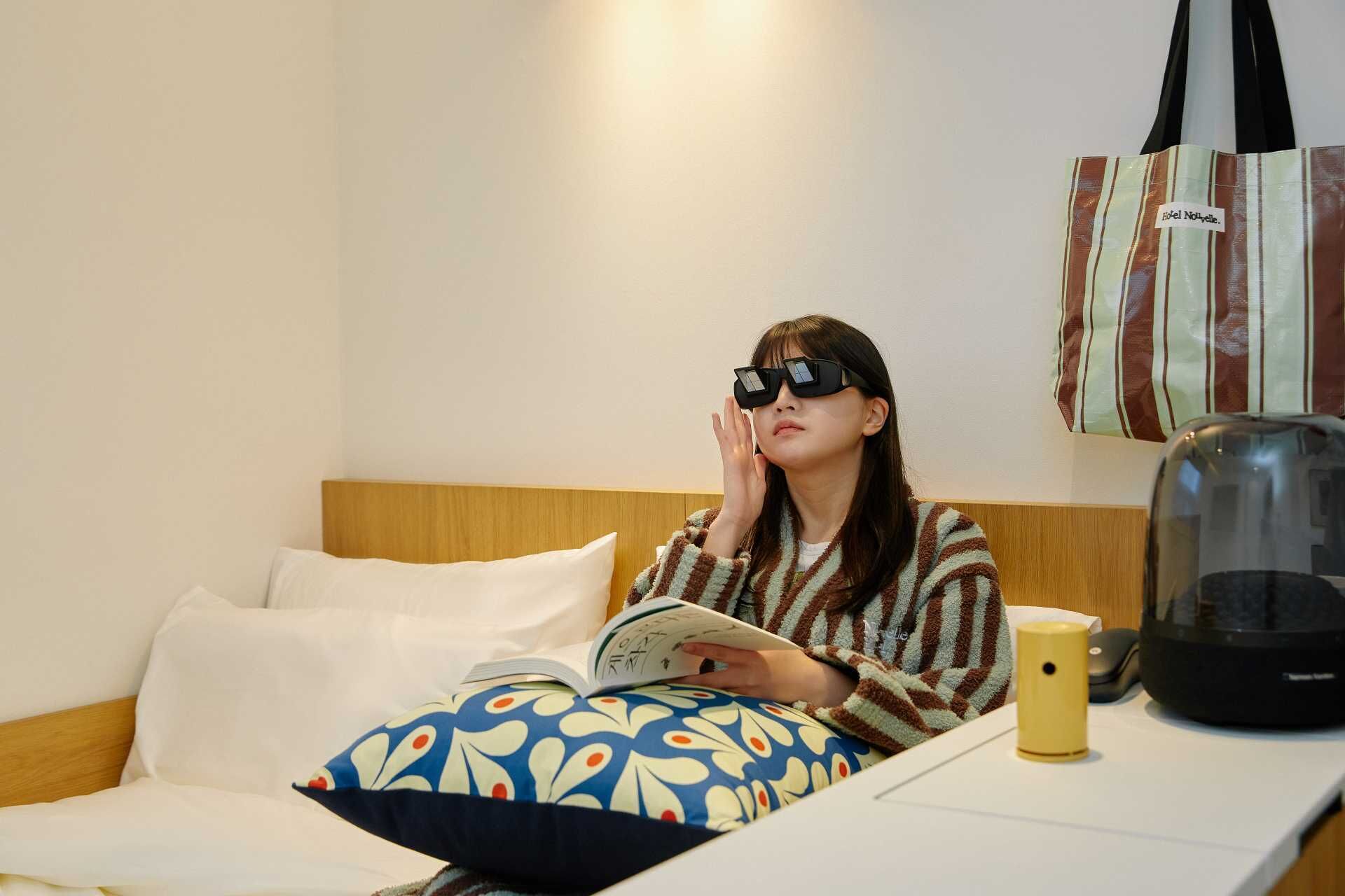 Desk, blackout drapes, soundproofing, free WiFi