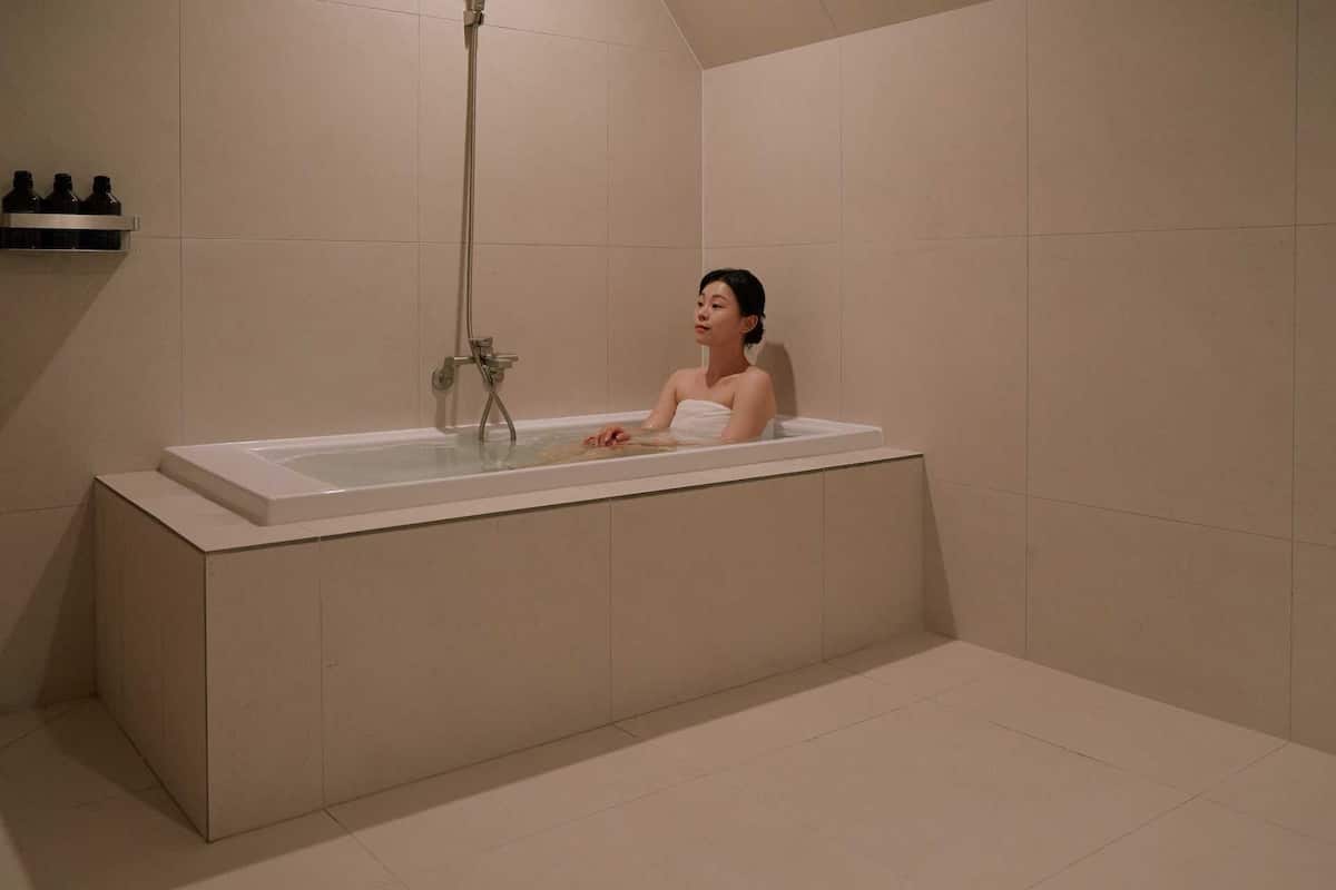 Hair dryer, bathrobes, slippers, bidet