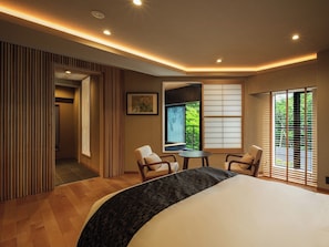 Chambre Confort double | Literie de qualité, couette en duvet, décor unique