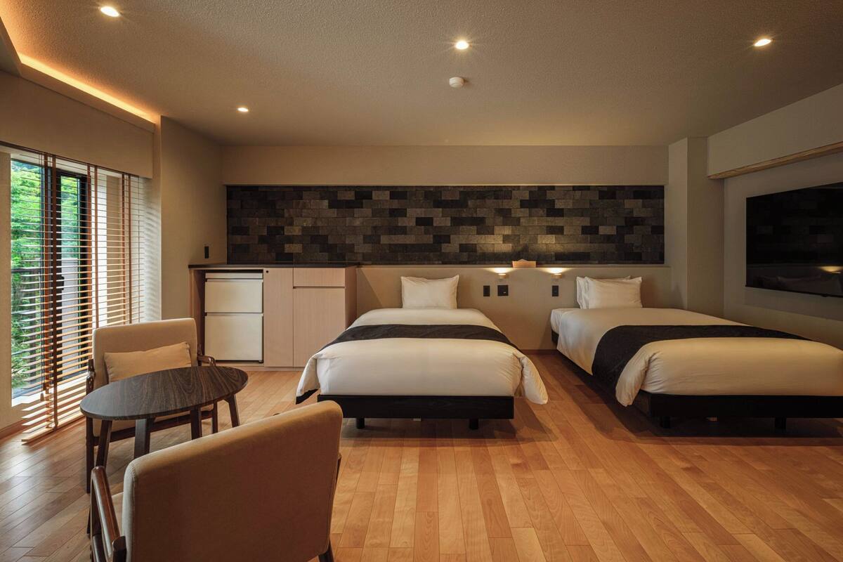 Deluxe Twin kamer | Luxe beddengoed, donsdekens, gratis wifi, individueel gedecoreerd