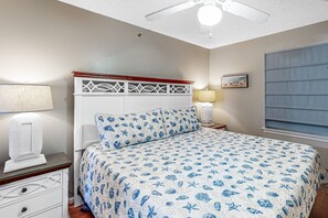 Signature Condo, Balcony, Beach View